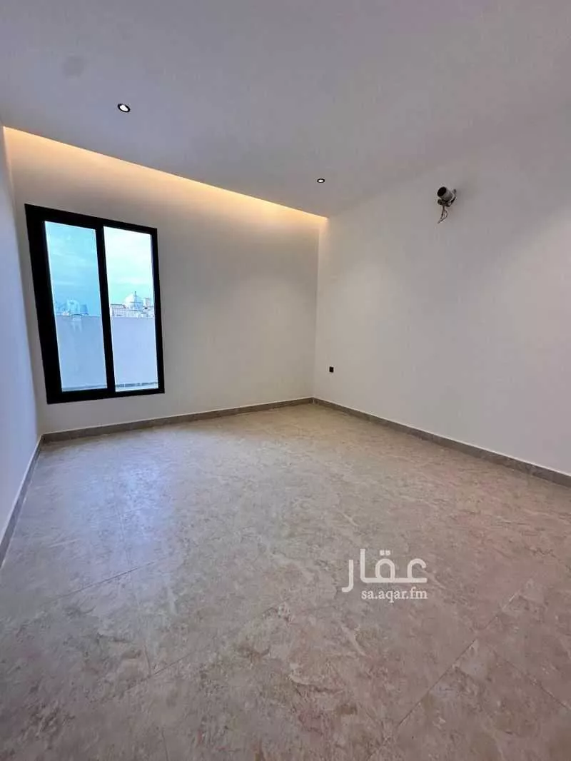 شقة 5 غرف في الندى 16