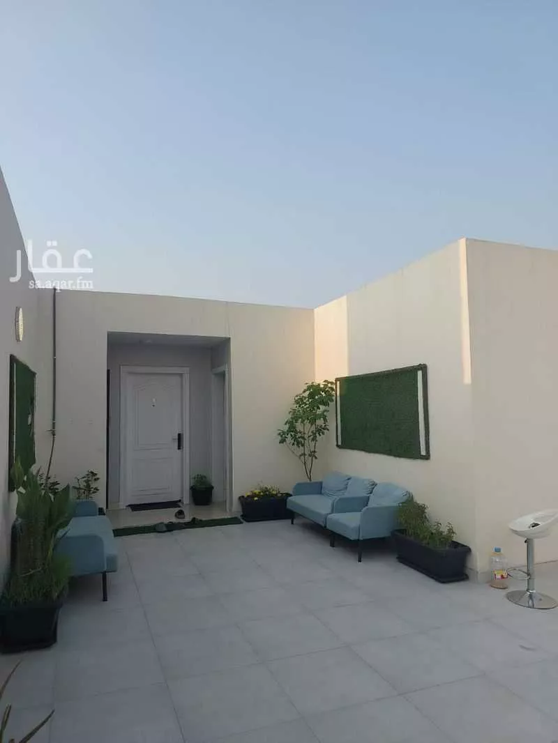 شقة 4 غرف في النور 9