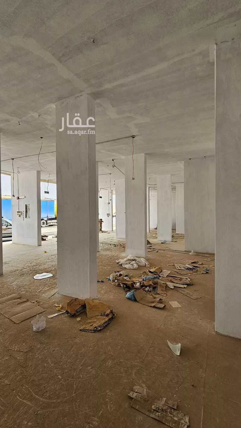 750 sqm shop in Ad Dar Al Baida 6