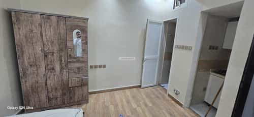 1 bedroom apartment in Al Jaradiyah 13