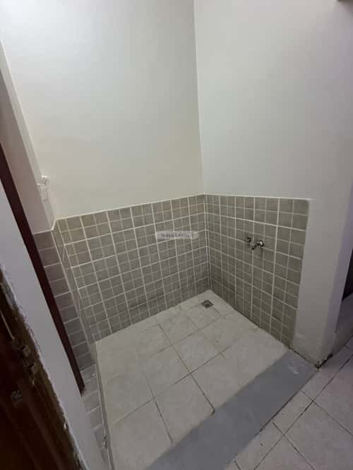 6 bedroom villa in Al Narjis 7