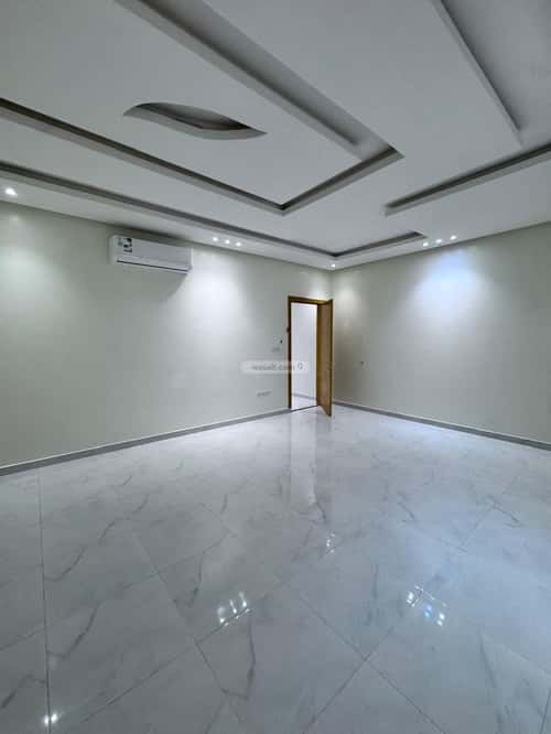 3 bedroom apartment in Al Khaleej 1