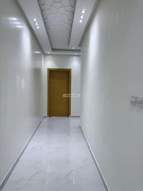 3 bedroom apartment in Al Khaleej 8