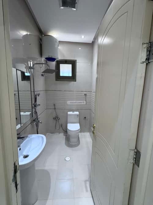 3 bedroom apartment in Al Khaleej 3