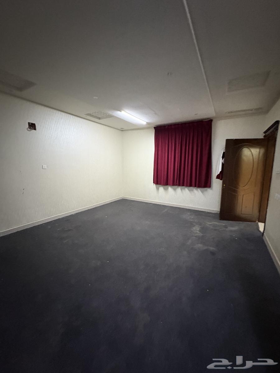 7 bedroom villa in Tuwaiq, Riyadh 2