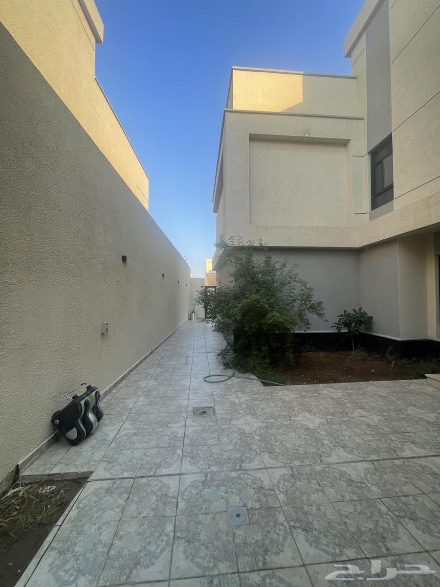 4 bedroom villa in Al Janadriyah, Riyadh 7