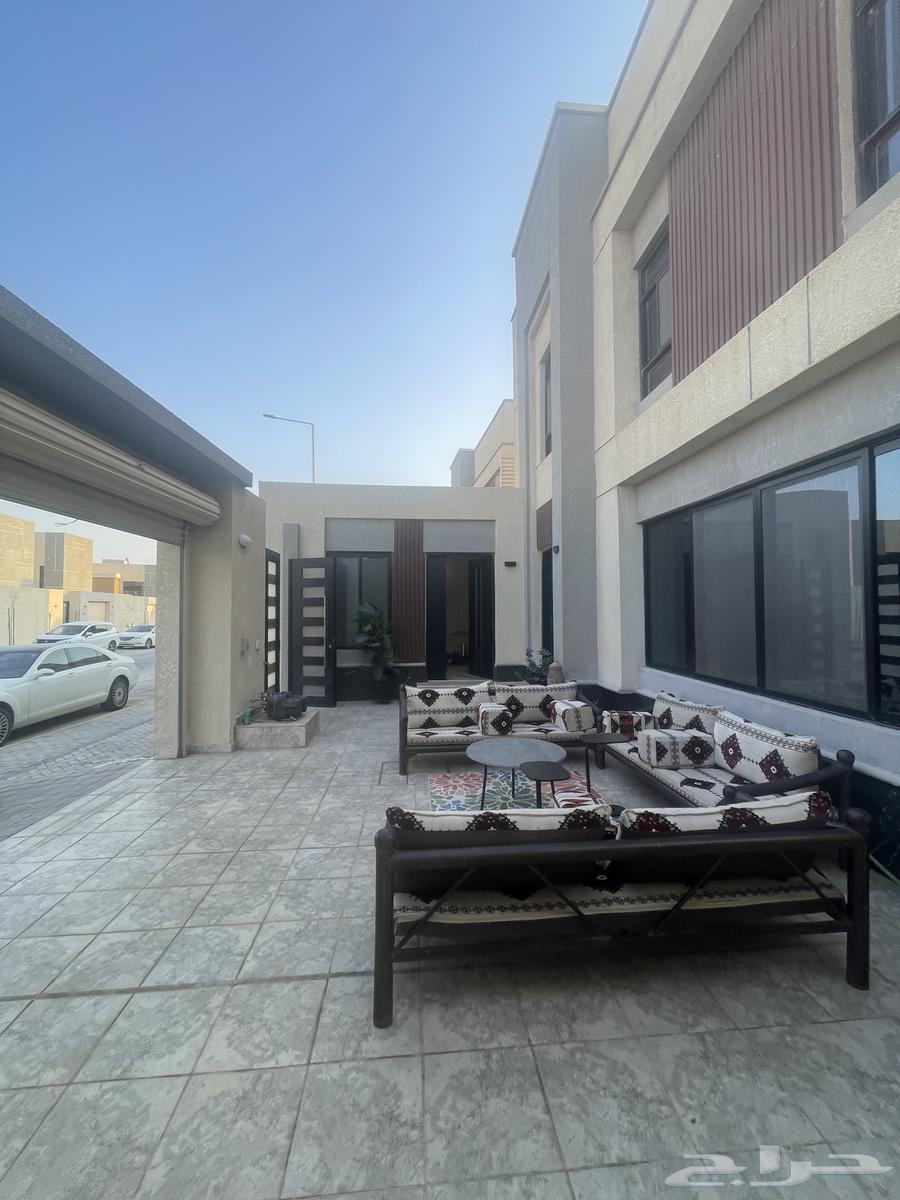 4 bedroom villa in Al Janadriyah, Riyadh 3