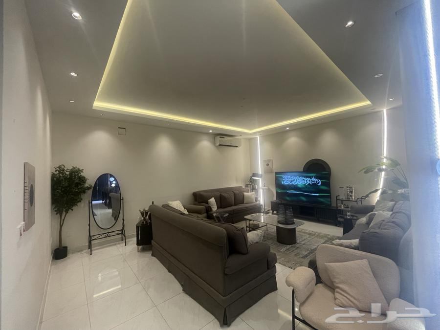 4 bedroom villa in Al Janadriyah, Riyadh 27