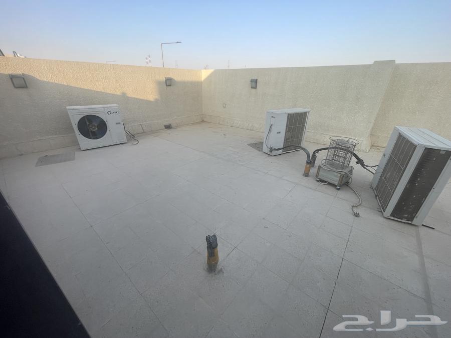 4 bedroom villa in Al Janadriyah, Riyadh 41