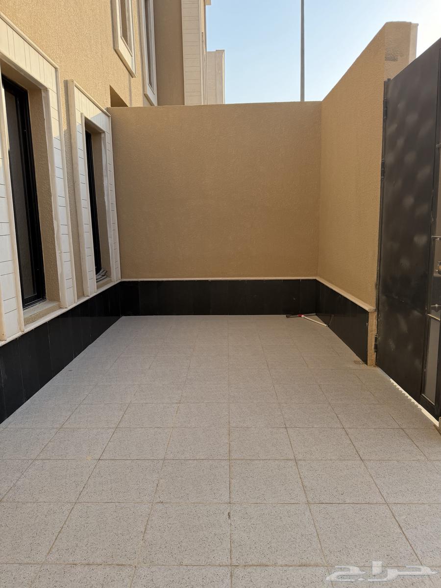 7 bedroom villa in Al Janadriyah, Riyadh 4