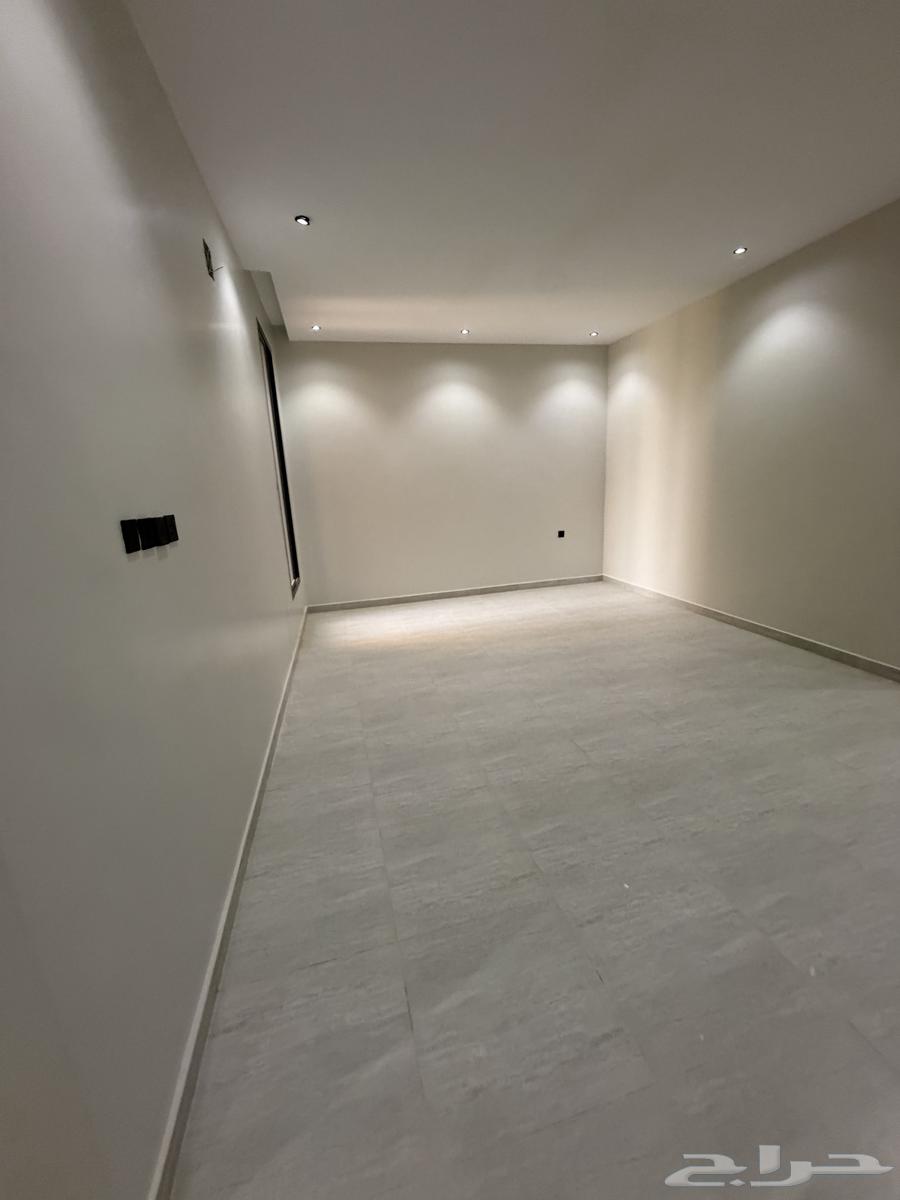 7 bedroom villa in Al Janadriyah, Riyadh 19