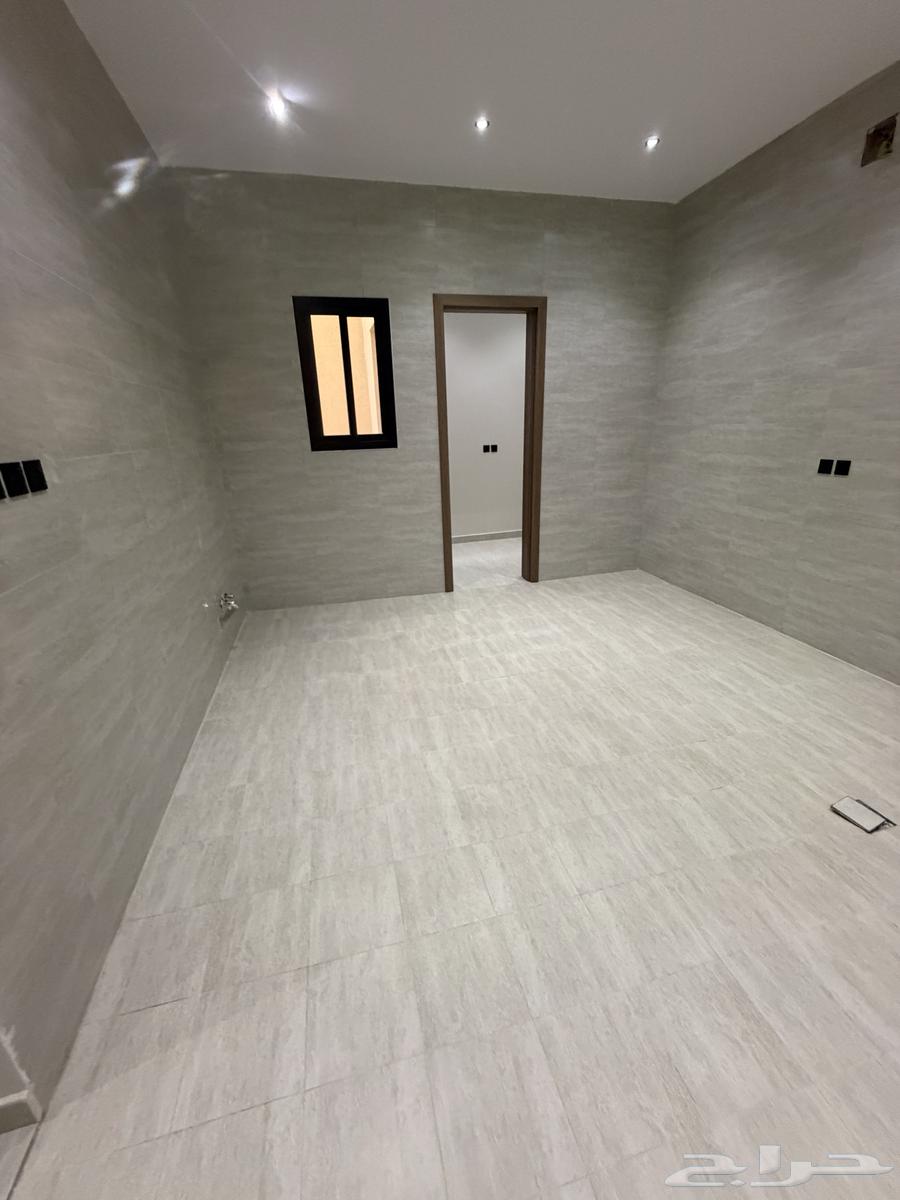 7 bedroom villa in Al Janadriyah, Riyadh 13