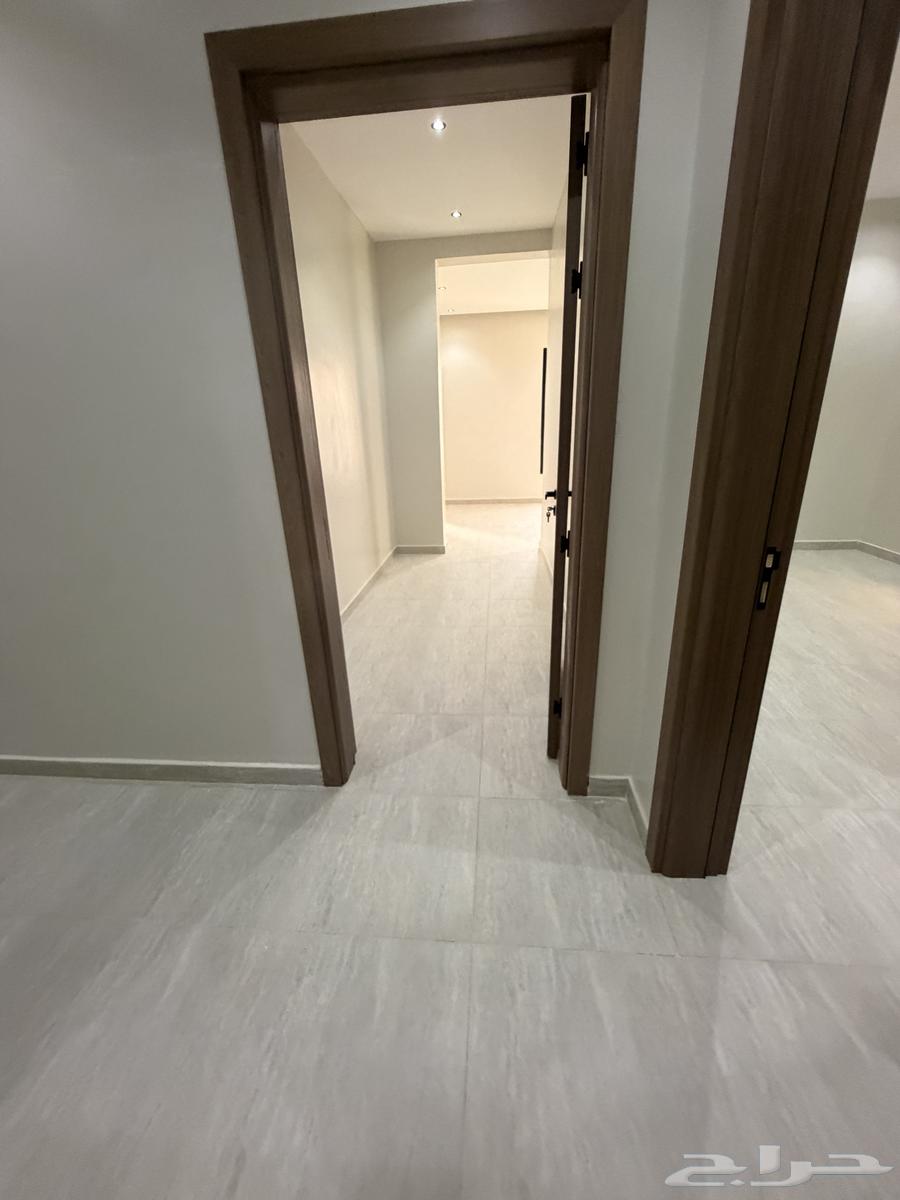 7 bedroom villa in Al Janadriyah, Riyadh 18