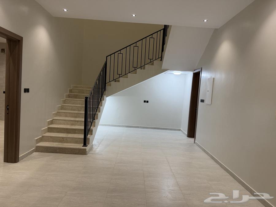 7 bedroom villa in Al Janadriyah, Riyadh 9