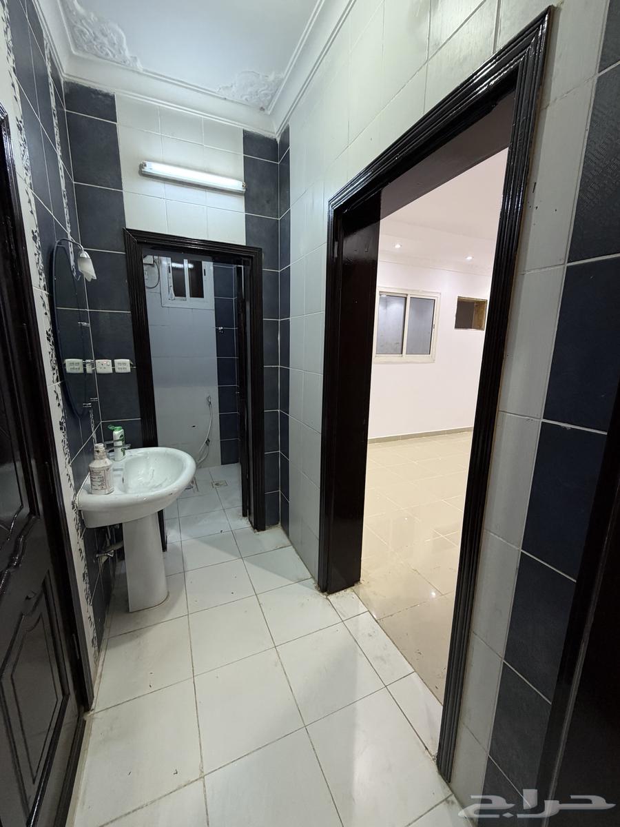 4 bedroom apartment in Al Aqul, Madinah 12