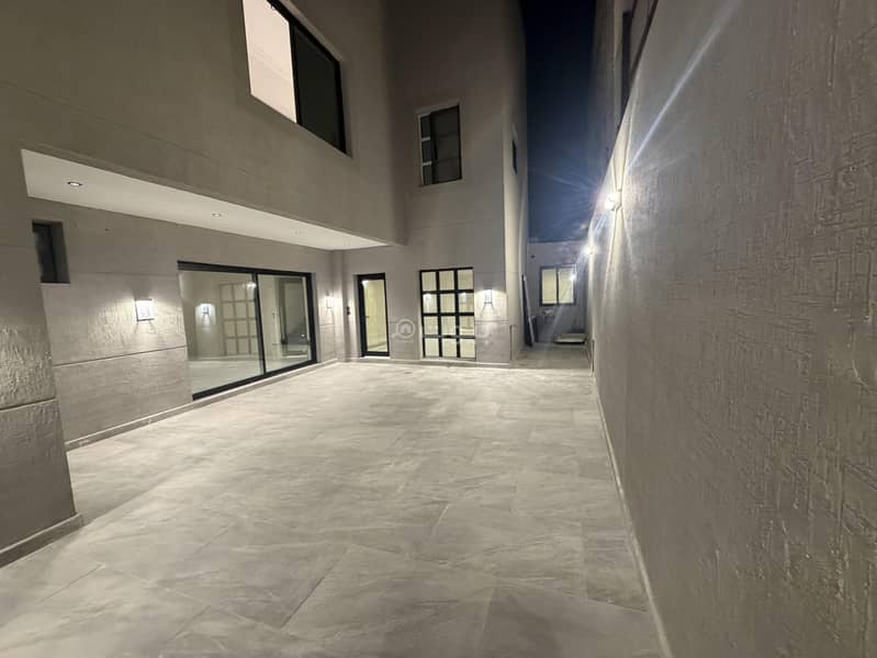 7 bedroom villa in Al Hizam Al Akhdar, Eastern Province 9