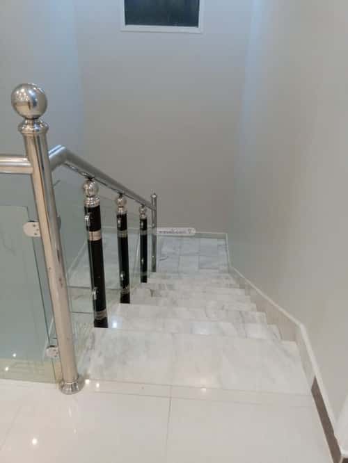 7 bedroom villa in Al Munsiyah 2