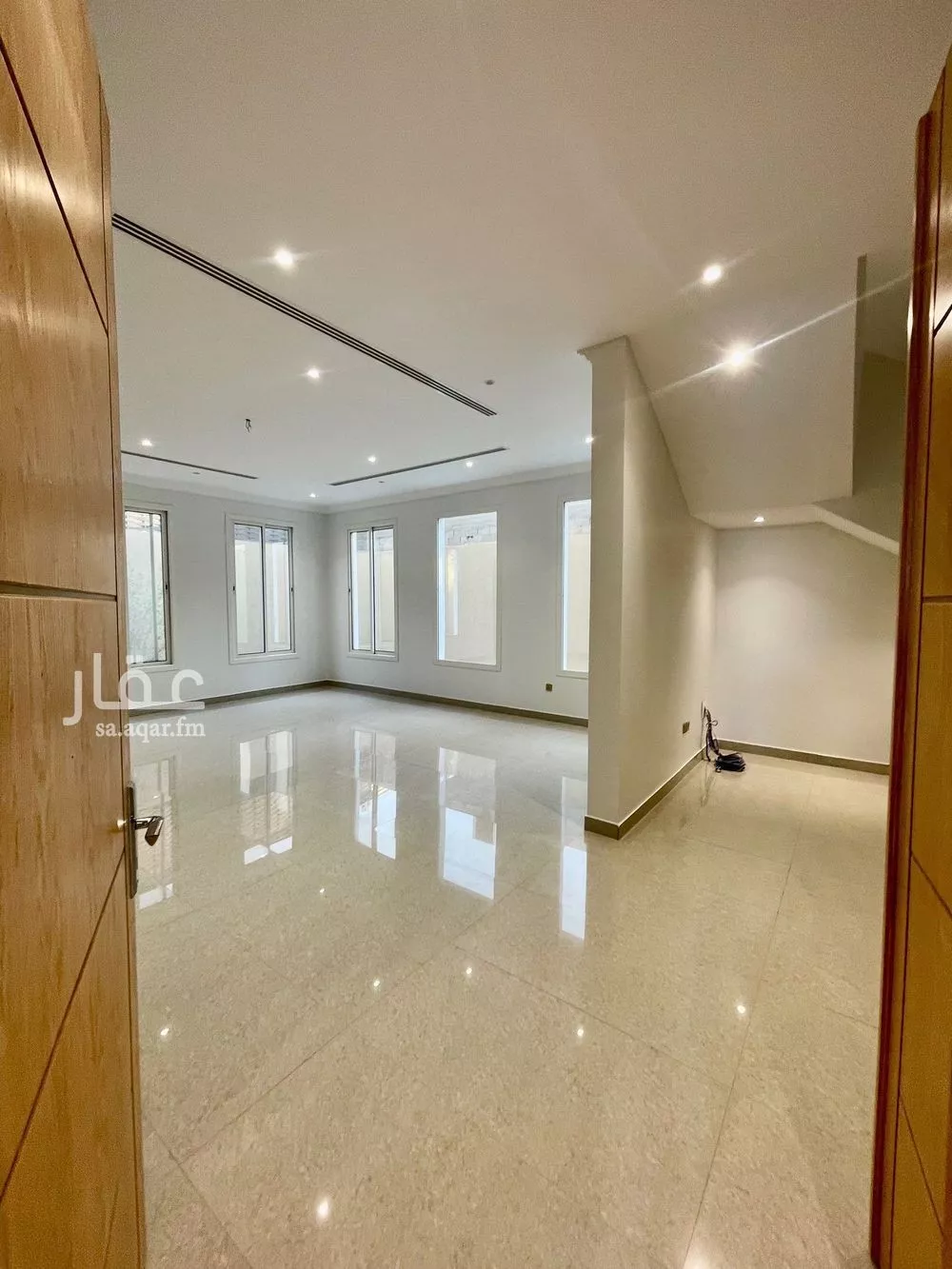 4 bedroom villa in Al Qairawan, Riyadh 9