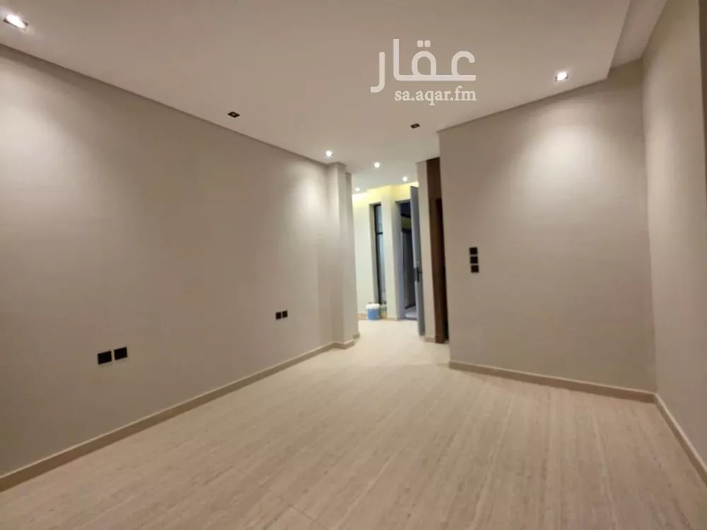 4 bedroom villa in Al Zahrah, Riyadh 4