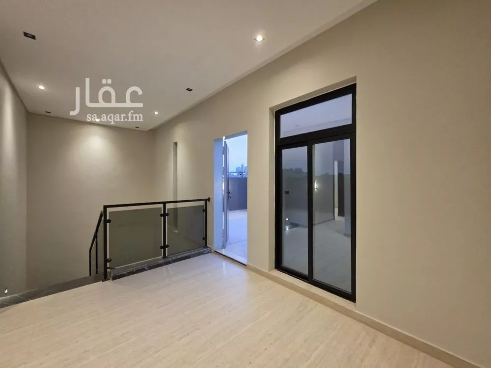 4 bedroom villa in Al Zahrah, Riyadh 2