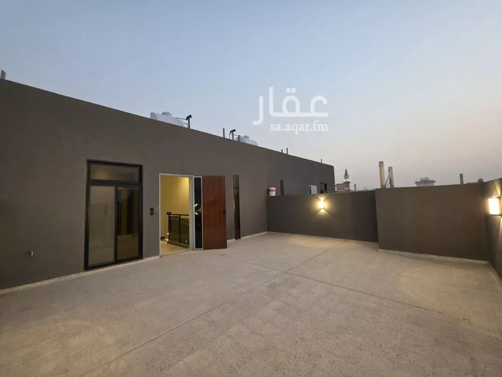 4 bedroom villa in Al Zahrah, Riyadh 16
