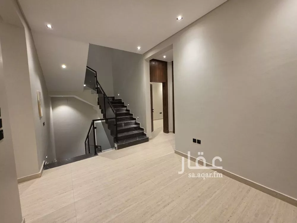 4 bedroom villa in Al Zahrah, Riyadh 17