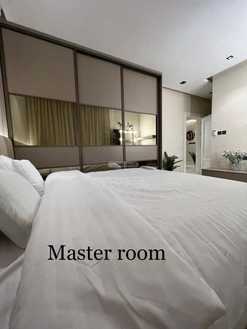 3 bedroom apartment in Al Malqa 15
