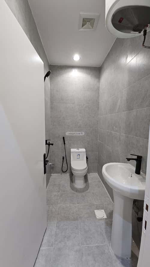 1 bedroom apartment in Al Shuhada 3