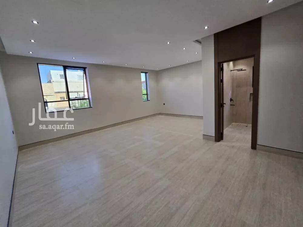 3 bedroom villa in Al Uraija Al Gharbi, Riyadh 10