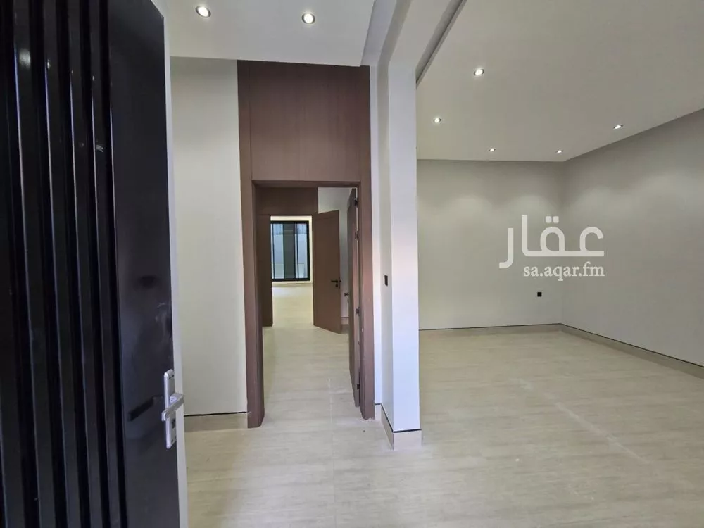 3 bedroom villa in Al Uraija Al Gharbi, Riyadh 3
