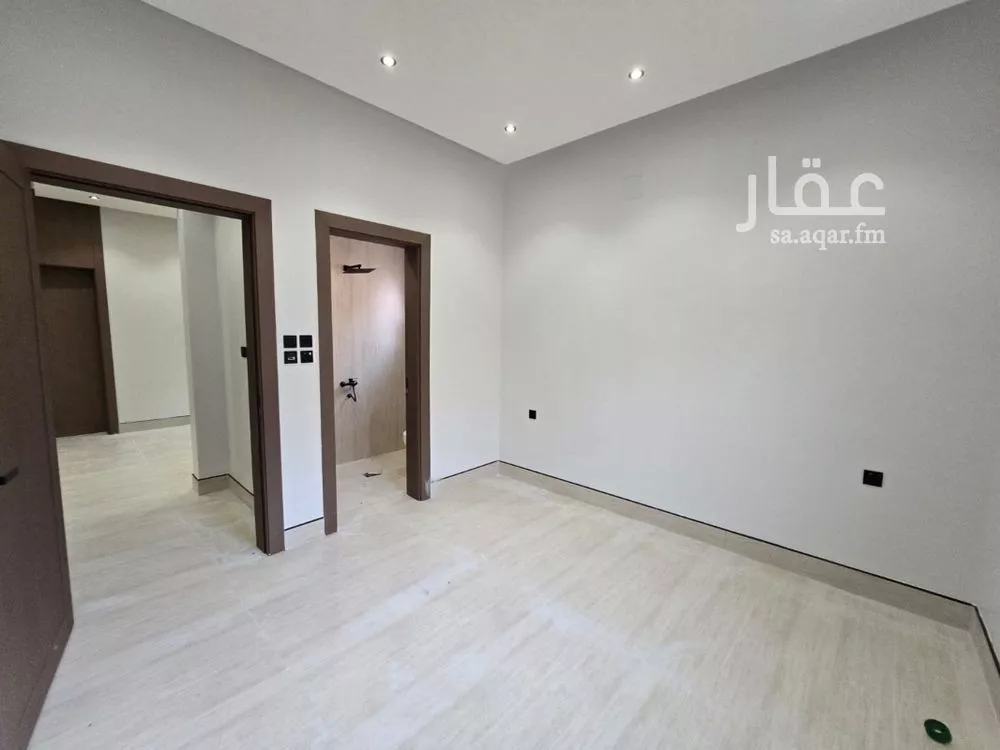 3 bedroom villa in Al Uraija Al Gharbi, Riyadh 15