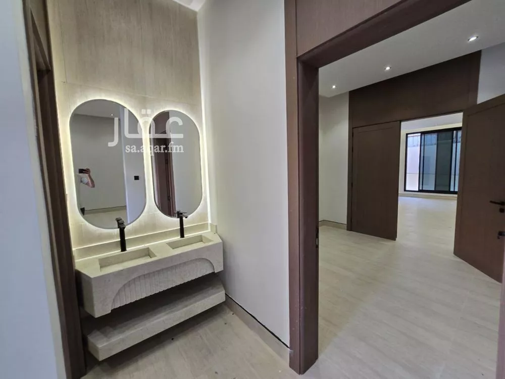 3 bedroom villa in Al Uraija Al Gharbi, Riyadh 11