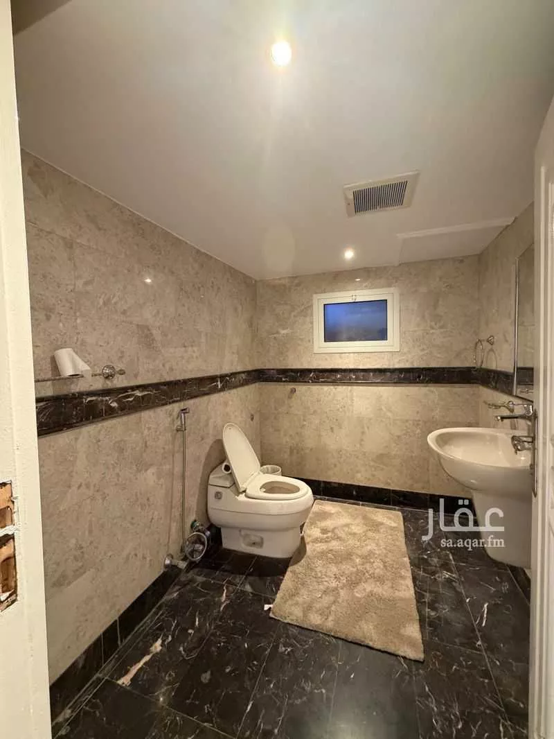 5 bedroom villa in Al Wahah, Riyadh 26