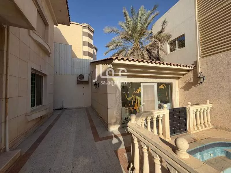 5 bedroom villa in Al Wahah, Riyadh 7