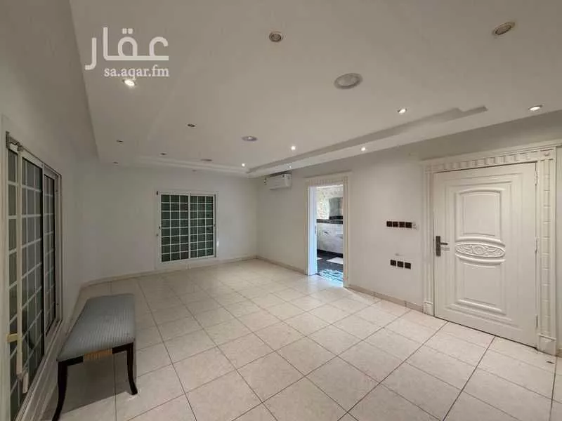 5 bedroom villa in Al Wahah, Riyadh 19