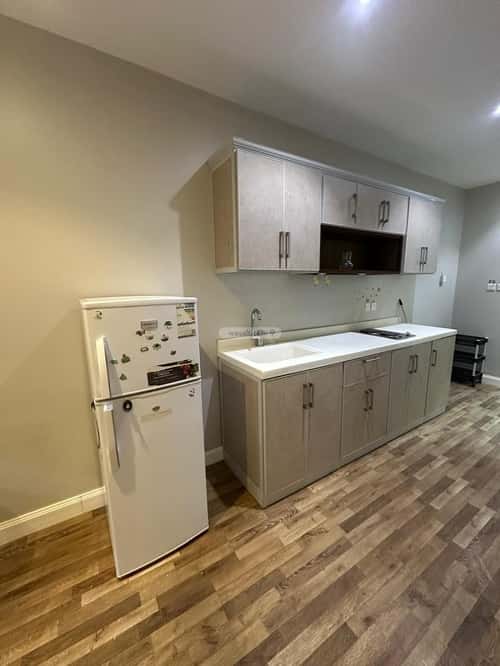 1 bedroom apartment in Al Shuhada 4
