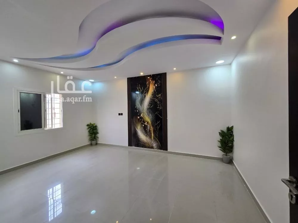3 bedroom apartment in Dahiat King Fahd, Eastern Province 2