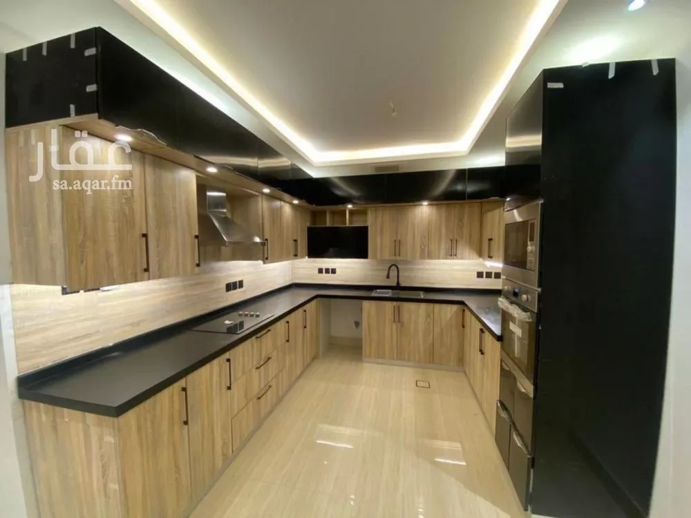 3 bedroom apartment in Al Qairawan, Riyadh 7