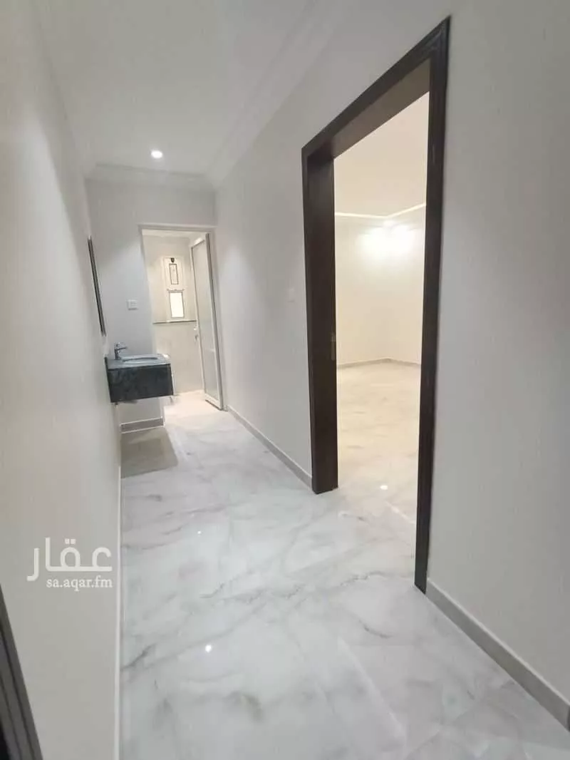 3 bedroom apartment in Al Qusur, Eastern Province 8