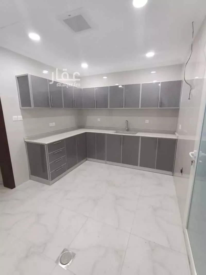 3 bedroom apartment in Al Qusur, Eastern Province 9