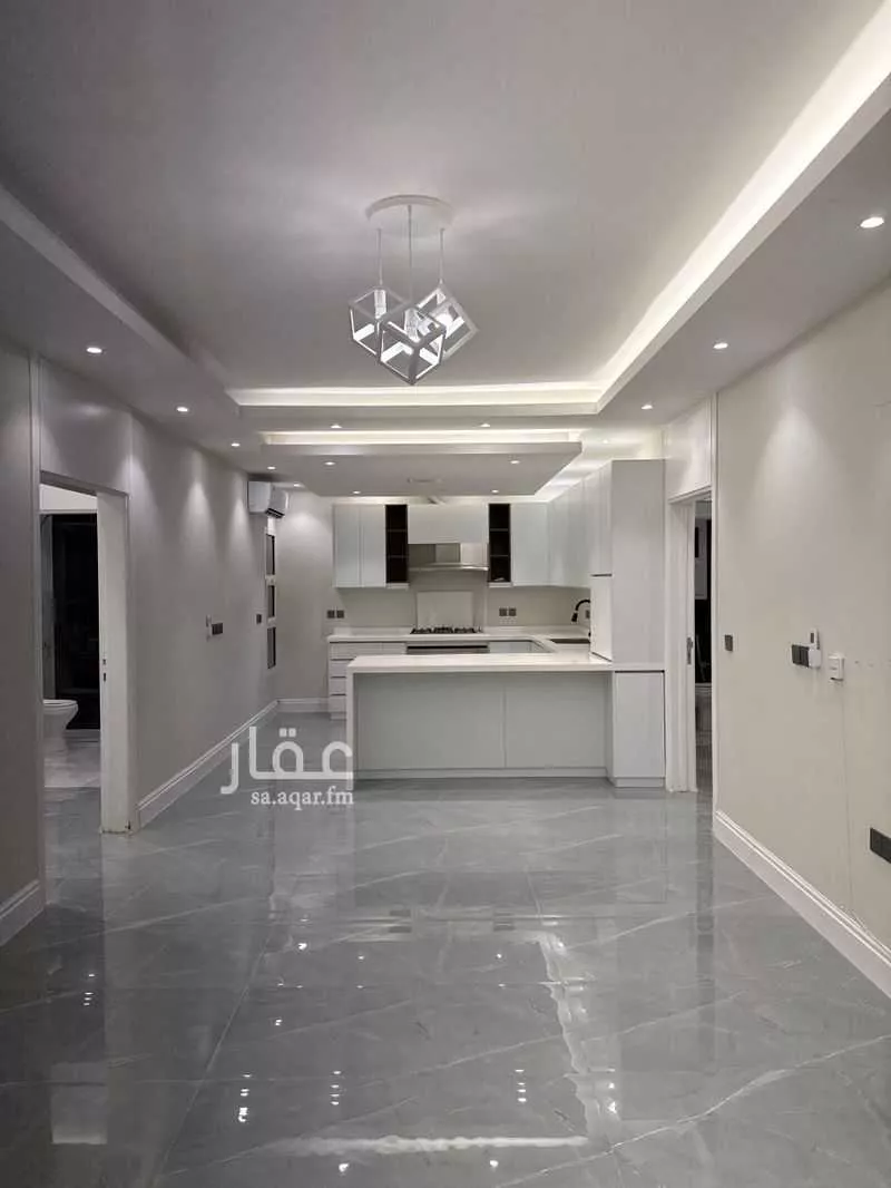 4 bedroom apartment in King Fahd, Riyadh 5