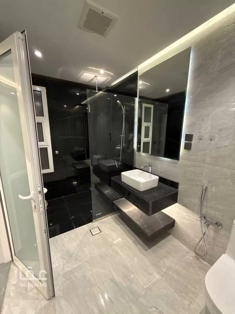 4 bedroom apartment in King Fahd, Riyadh 16