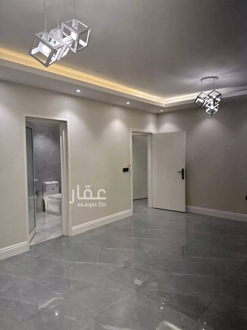 4 bedroom apartment in King Fahd, Riyadh 17