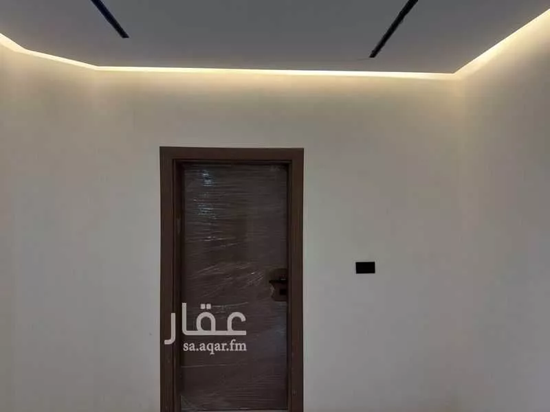 شقة في الورود