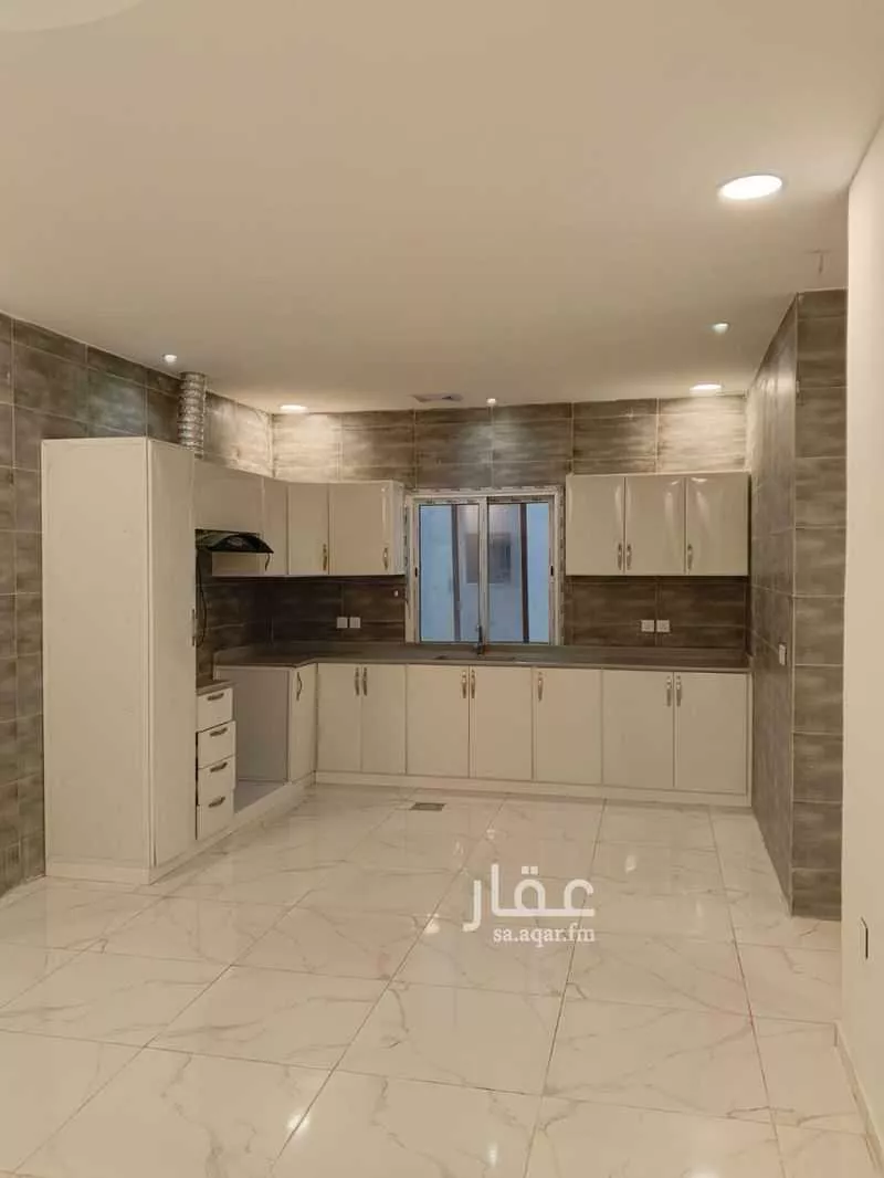 3 bedroom apartment in Al Olaya, Eastern Province 6