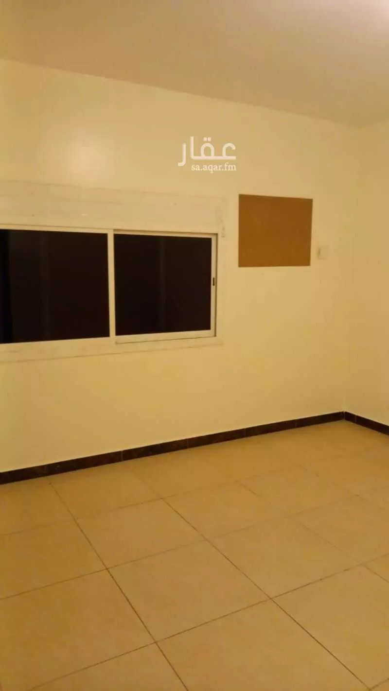 3 bedroom apartment in Al Sharafiyah, Jeddah 4