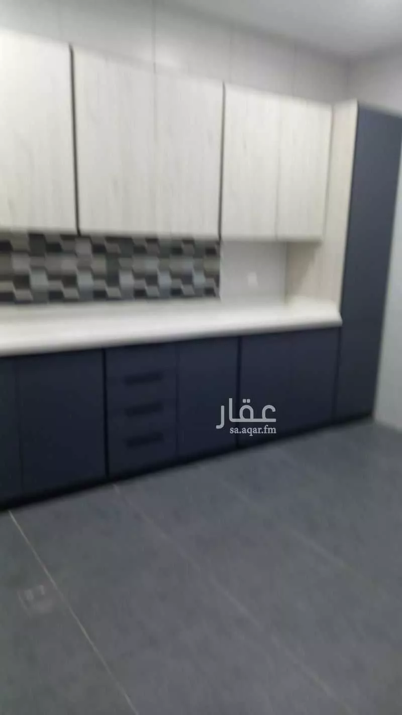 3 bedroom apartment in Al Sharafiyah, Jeddah 2