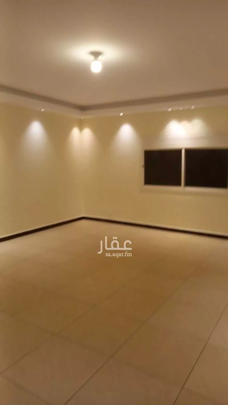 3 bedroom apartment in Al Sharafiyah, Jeddah 11