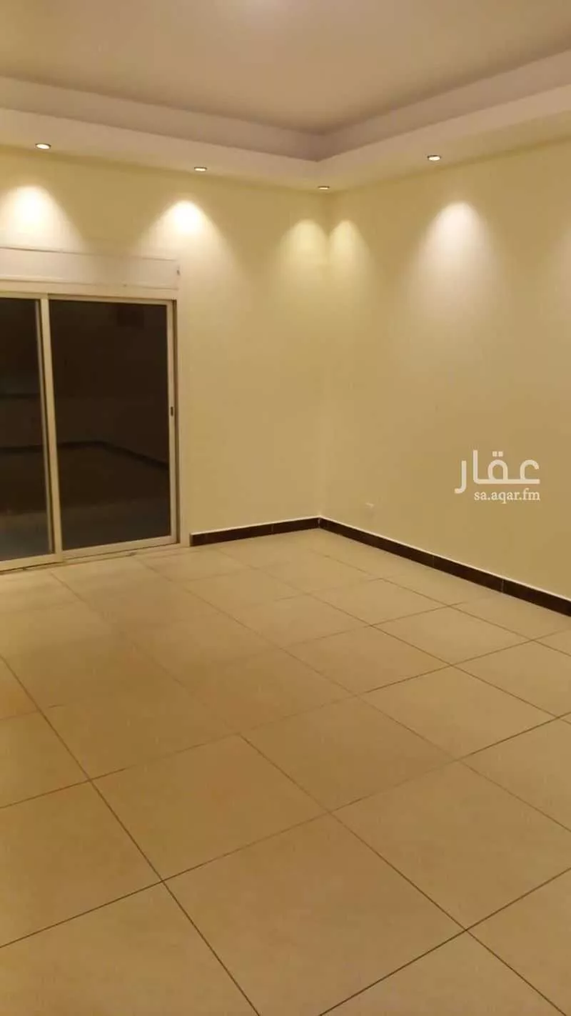3 bedroom apartment in Al Sharafiyah, Jeddah 10