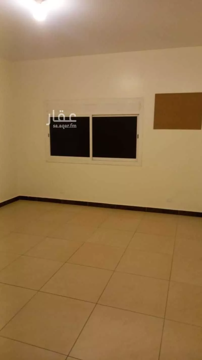 3 bedroom apartment in Al Sharafiyah, Jeddah 8